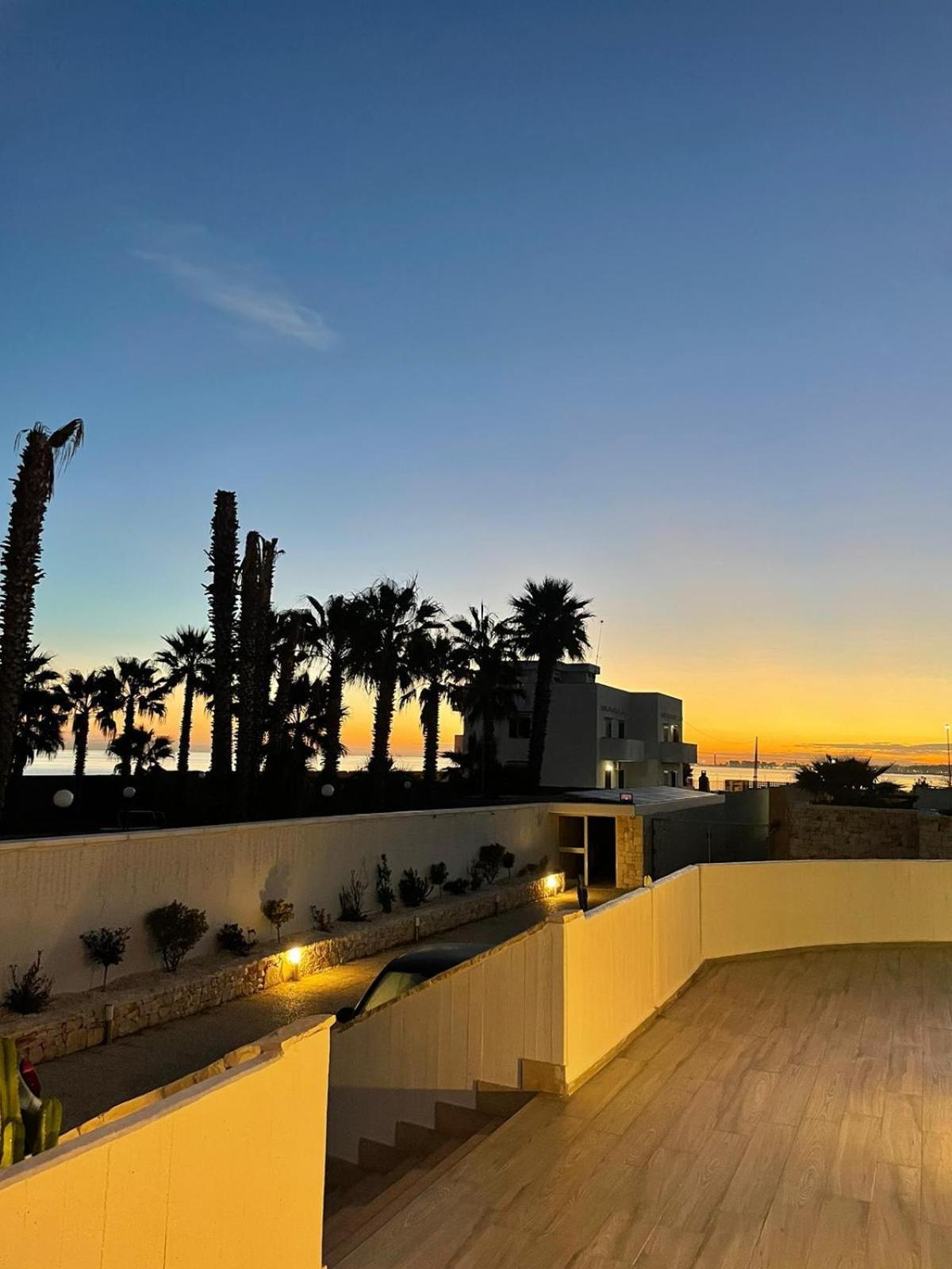 Casa Al Mare Luxury Bed and Breakfast Bari Exteriör bild